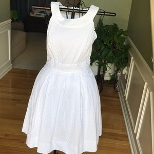 White House Black Market Size 6 White Dress